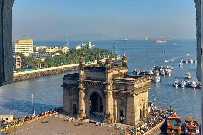 Private Bollywood Tour with Transport - Costumes, props, and makeup: why the details sell the story