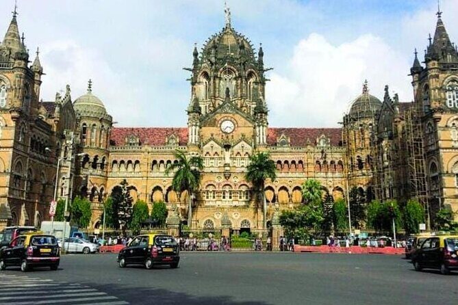 Private City Tour With Guide & Transport - How the private guide changes the value of your time