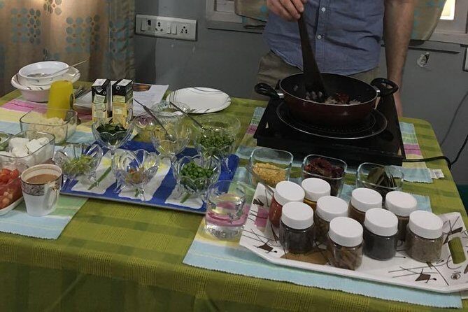 Private Cooking Class in Mumbai - Lunch or dinner, plus the meal you built with your hosts