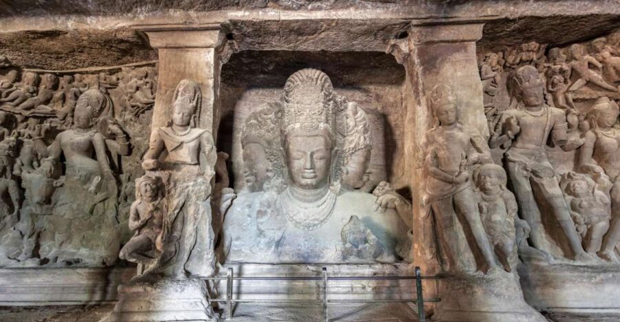 Private Elephanta Caves: Private Half-Day Tour from Mumbai - The ferry ride: views, fresh air, and fewer unknowns