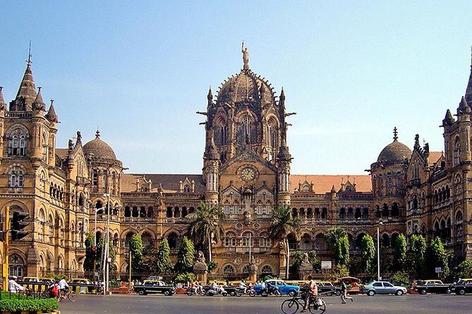 Private Full-Day Mumbai City Tour with Elephanta Caves Excursion - Chhatrapati Shivaji Maharaj Terminus (CST): Victorian Gothic in motion