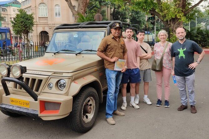 Private Guided Open Jeep Tour in Fort & Colaba - Gateway of India and Oval Maidan: Landmark Energy Without the Crowds-Feeling