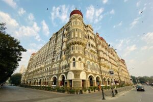 Private Half-Day Bombay Sightseeing Tour with Guide and Transportation - Price and Value: What $33.55 Buys in Real Life