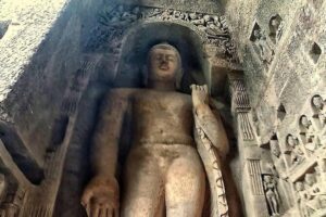 Private Kanheri Buddhist Cave with Mumbai Sightseeing Including AC vehicle - Entering Kanheri Buddhist Caves in Sanjay Gandhi National Park