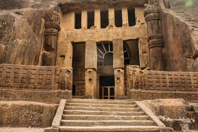 Private Kanheri Buddhist Cave with Mumbai Sightseeing Including AC vehicle - Guide notes: making the day feel coherent (especially with Sunny)