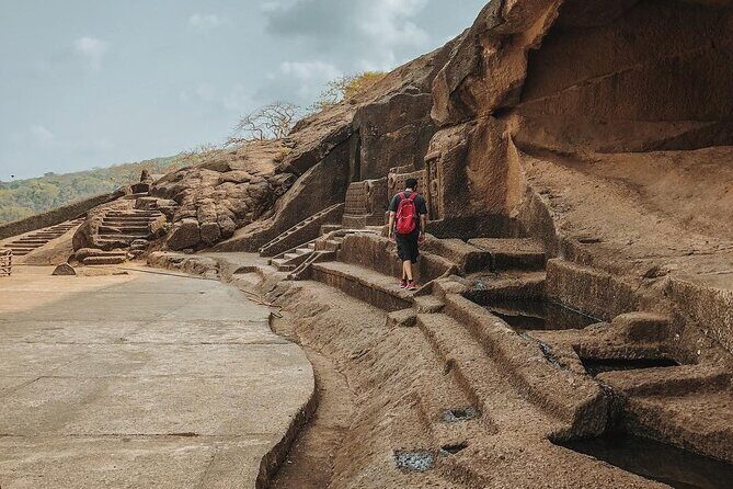 Private Kanheri Buddhist Cave with Mumbai Sightseeing Including AC vehicle - FAQ
