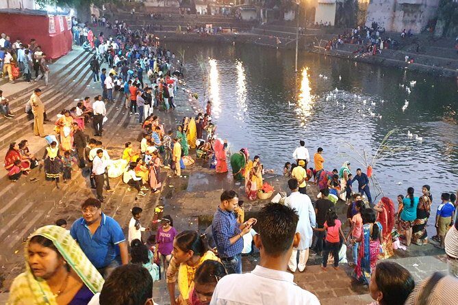 Private Maximum Mumbai Tour With Add-On Options - Hanging Gardens, Malabar Hills views, and the Tower of Silence pause