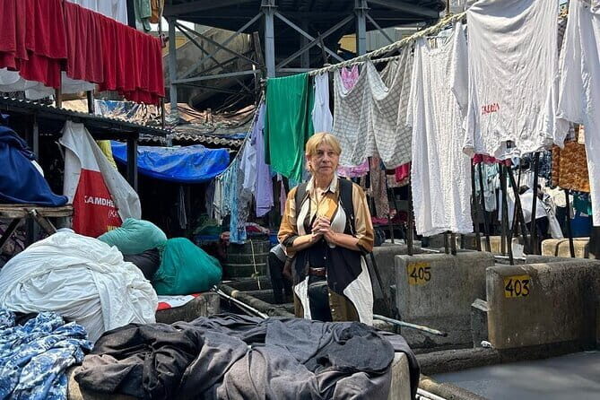 Private Mumbai 2-Day Tour Package:City + Slum & Elephanta Island. - Dhobi Ghat and Dharavi: seeing daily life with the right amount of respect
