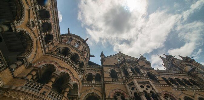 Private Mumbai 25 sights in one tour as recommended by Gigi Hadid - A quick, realistic plan for your half day