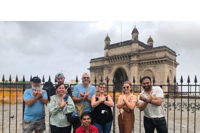 Private Mumbai City Tour and Bollywood Tour Combo with Transport - Dabbawalas and the Taj Mahal Tower Finish Strong