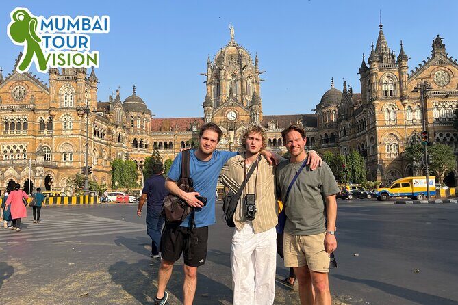 Private Mumbai City Tour with Guide and Transport - Gateway of India to Colaba Causeway: Your Waterfront Starter Pack
