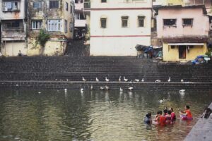Private Mumbai Sightseeing Tour - Full Day - Dhobi Ghat and the Jain Temple: start with real routines and peaceful detail