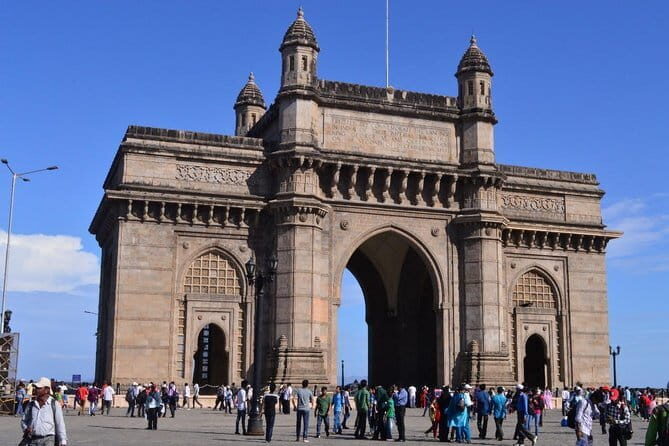 Private Mumbai Sightseeing Tour with Pickup, Car & Guide - Crawford Market and the human side of shopping streets