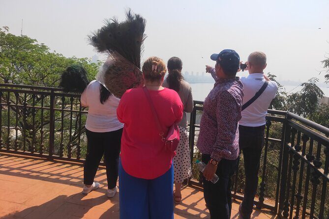 Private Mumbai Sightseeing Tour(Travellers Choice Award Winner) - Should you book this private Mumbai highlights tour?