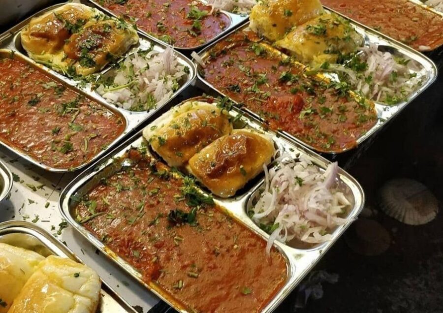 Private Mumbai Street Food Tasting Tour - Vegetarian street food, without the guesswork