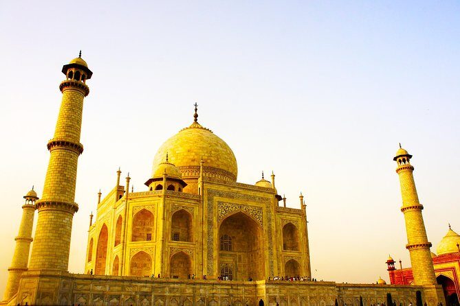 Same Day Taj Mahal and Agra Tour from Mumbai with Return Flights - Price and Value: What $300 Buys for One Day in Agra