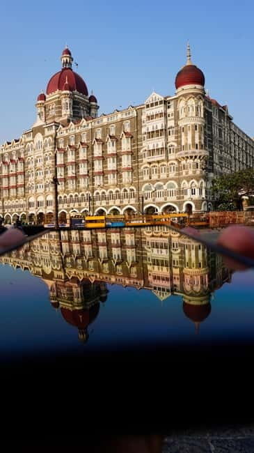South Mumbai: Cultural Heritage Walking Tour - Victorian power and everyday grandeur: Yacht Club, Police HQ, and college facades