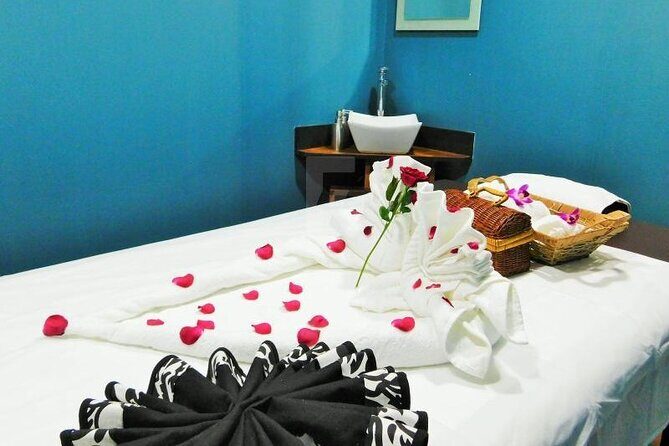 Swedish Massage in Thane with Steam - Value for $29.75: what makes it a good deal