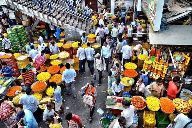 The Mumbai by Dawn Early Morning Tour - Sassoon Dock: Koli fisherfolk and a fish auction you can’t fake