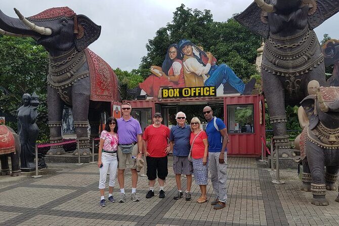 Unveiling Bollywood: Grand Tour of Iconic Real Sets & Their Story - Key Things You’ll Notice on This Bollywood Studio Day