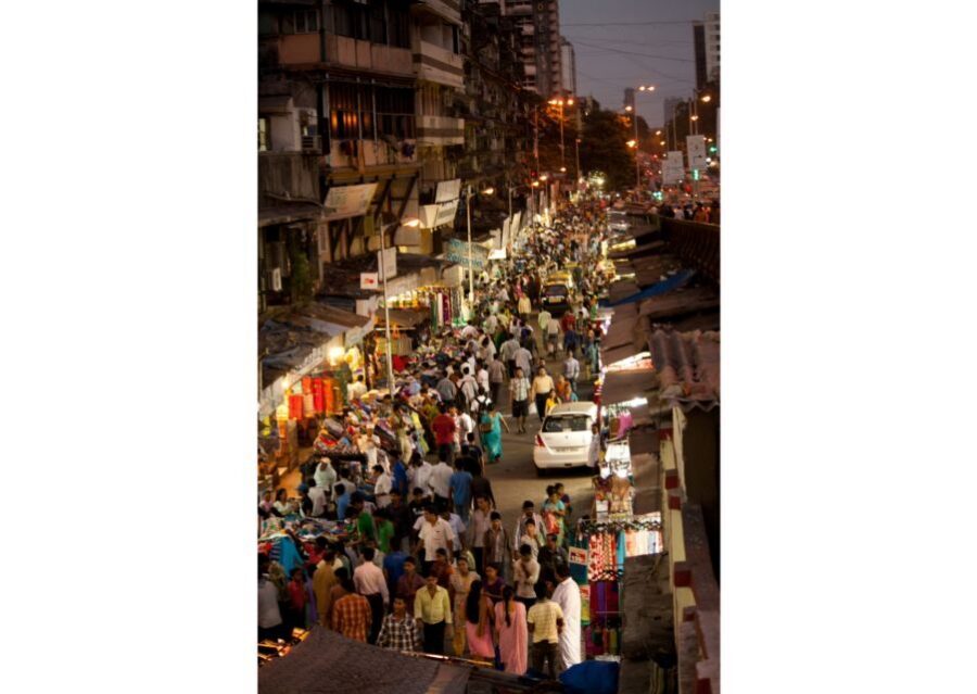 Vibrant Markets of Mumbai (2 Hours Guided Walking Tour) - Desserts and mouth fresheners: the smart ending to a snack-heavy walk