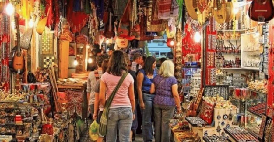 Vibrant Markets of Mumbai (2 Hours Guided Walking Tour) - BMC Market and Mumba Devi Temple: where the city’s identity shows